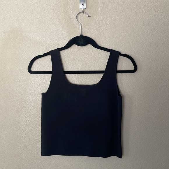 House of Harlow 1960 Top - Picture 2 of 8